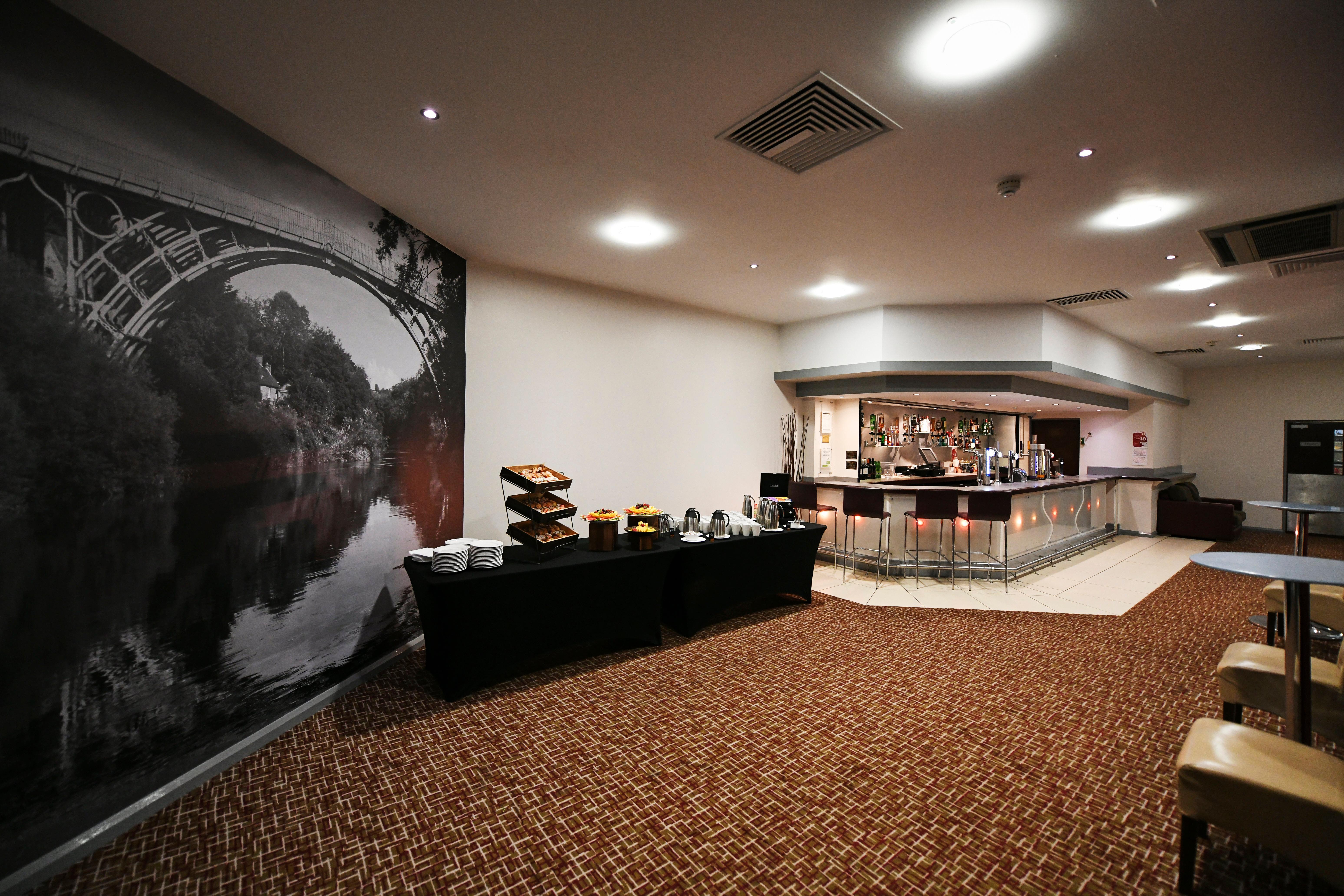 Holiday Inn Telford Ironbridge By Ihg Exterior foto