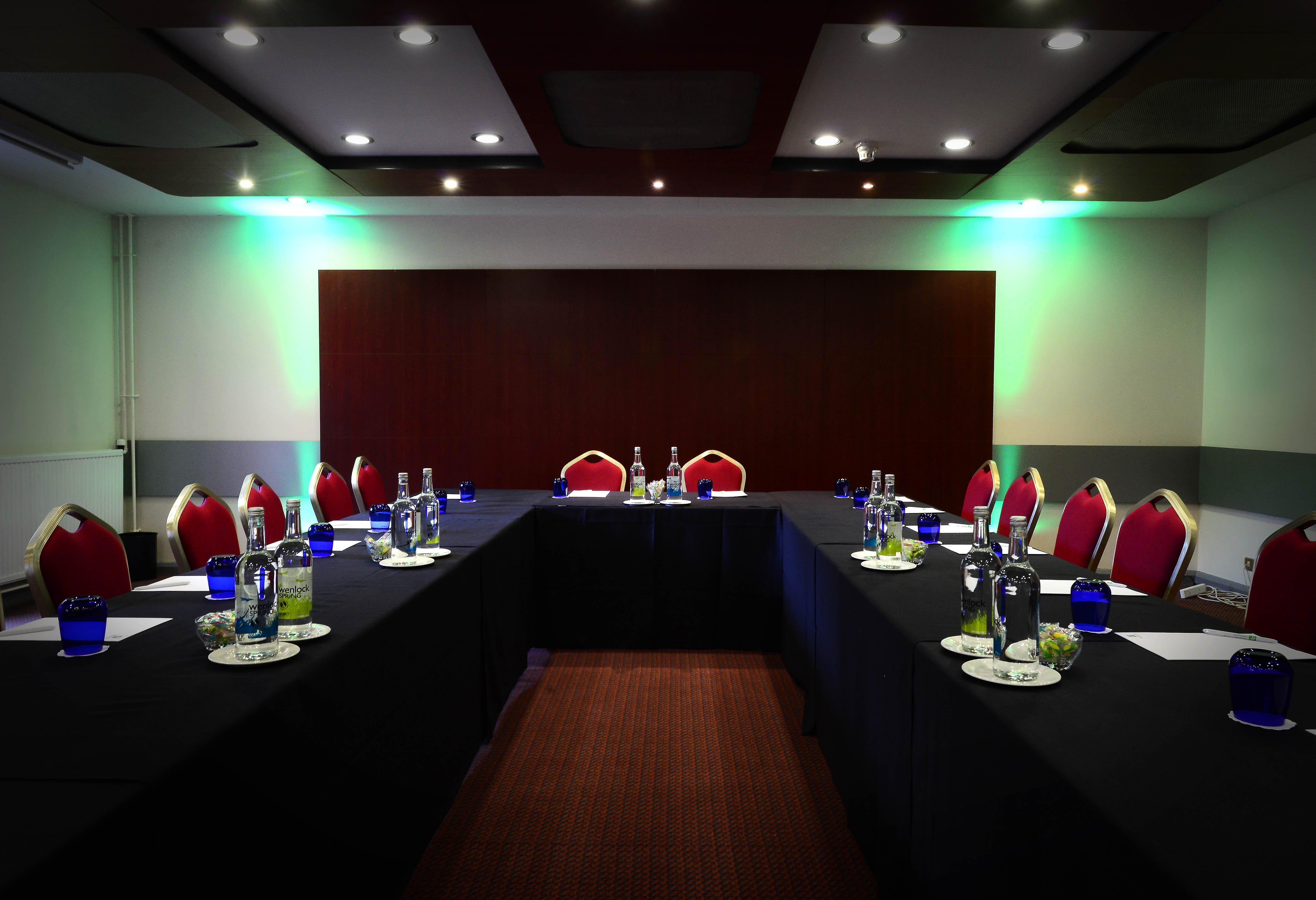 Holiday Inn Telford Ironbridge By Ihg Exterior foto