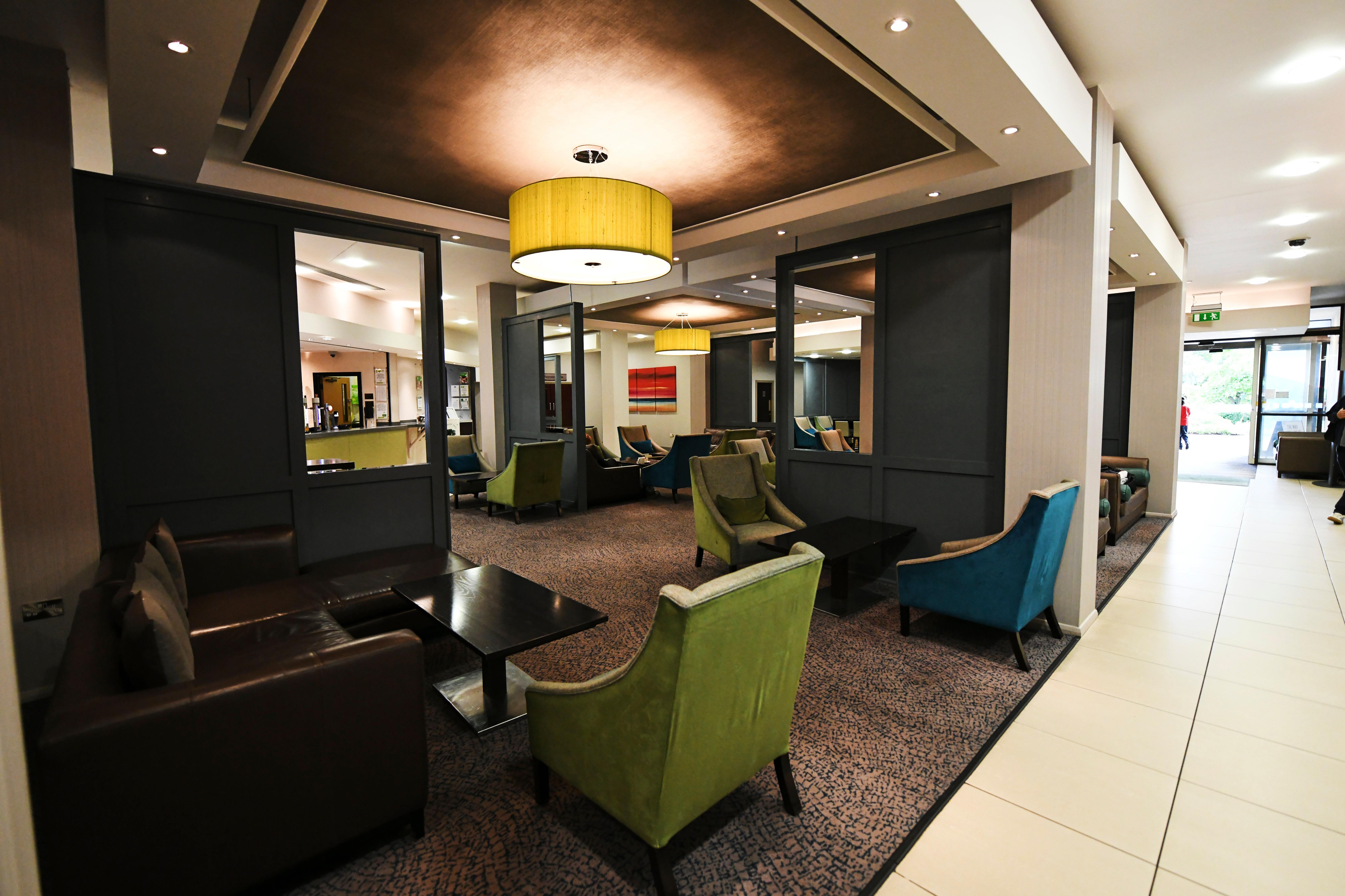 Holiday Inn Telford Ironbridge By Ihg Exterior foto